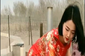 《屋顶》小姐姐,探寻都市女性的诗意栖居